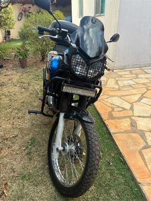 YAMAHA-XTZ 250 TÉNÉRÉ-2012