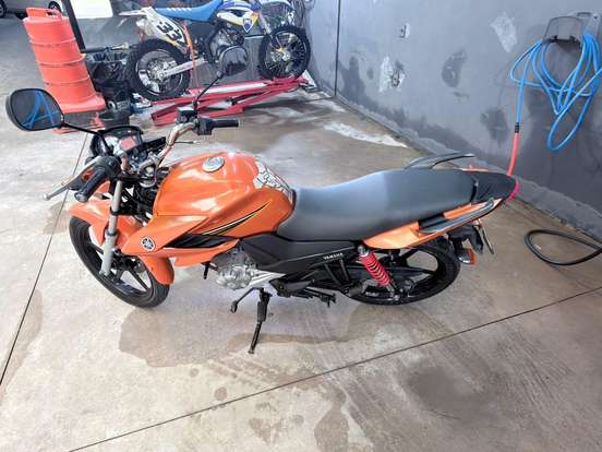 YAMAHA-YS 150 FAZER SED-2014