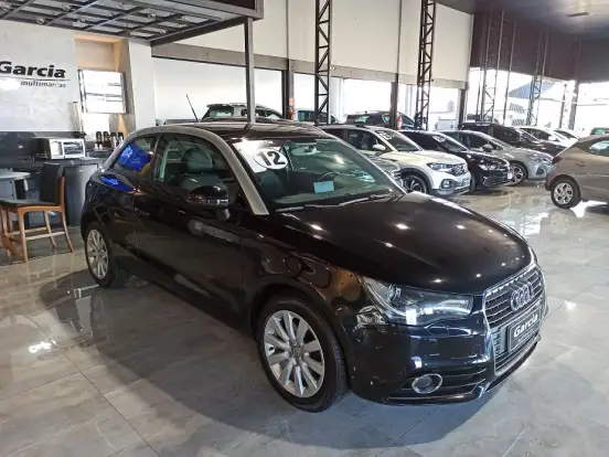 AUDI-A1-1.4 TFSI ATTRACTION 16V 122CV GASOLINA 2P AUTOMÁTICO AUDI-A1-2011
