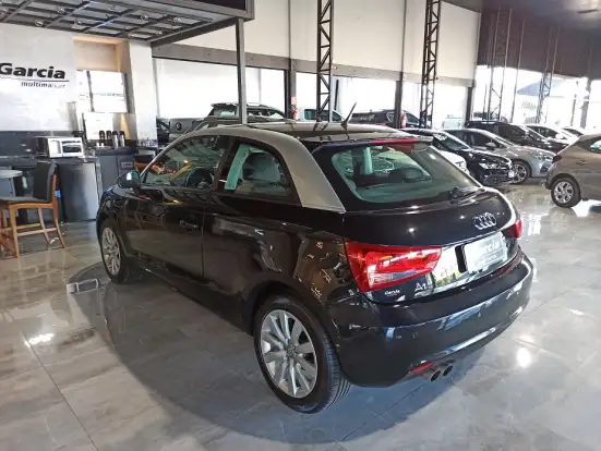 AUDI-A1-1.4 TFSI ATTRACTION 16V 122CV GASOLINA 2P AUTOMÁTICO AUDI-A1-2011