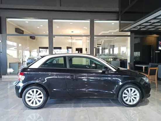 AUDI-A1-2011