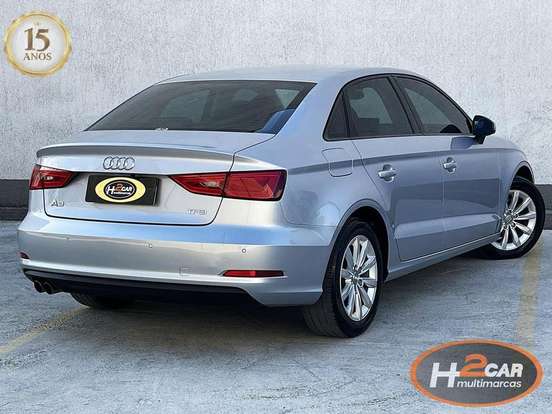 AUDI-A3-1.4 TFSI SEDAN ATTRACTION 16V GASOLINA 4P S-TRONIC AUDI-A3-2015