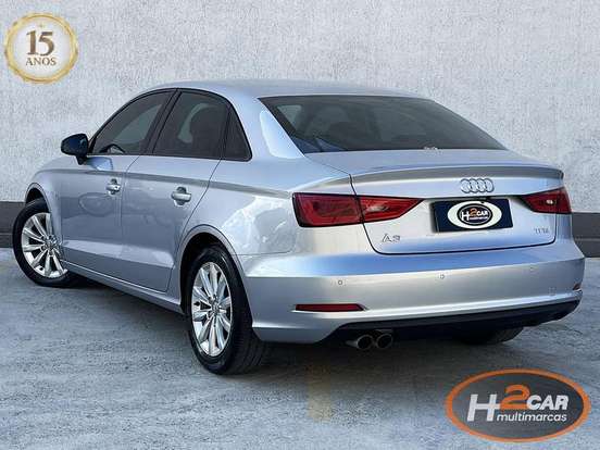 AUDI-A3-1.4 TFSI SEDAN ATTRACTION 16V GASOLINA 4P S-TRONIC AUDI-A3-2015