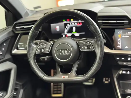 AUDI-A3-2.0 40 TFSI MHEV SEDAN PERFORMANCE BLACK S-TRONIC AUDI-A3-2023