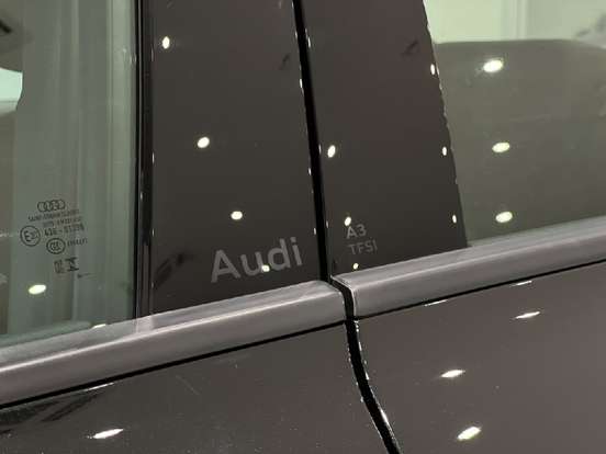 AUDI-A3-2024
