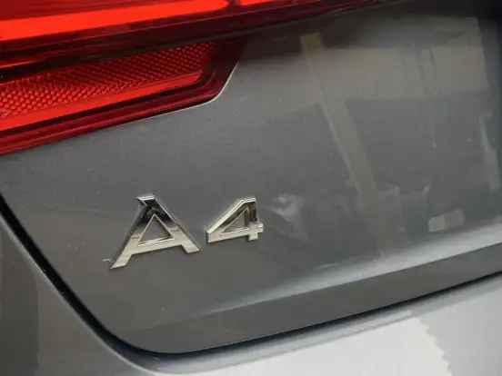 AUDI-A4-2.0 TFSI ATTRACTION GASOLINA 4P S TRONIC AUDI-A4-2018