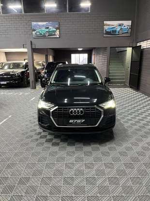 AUDI-Q3-2020