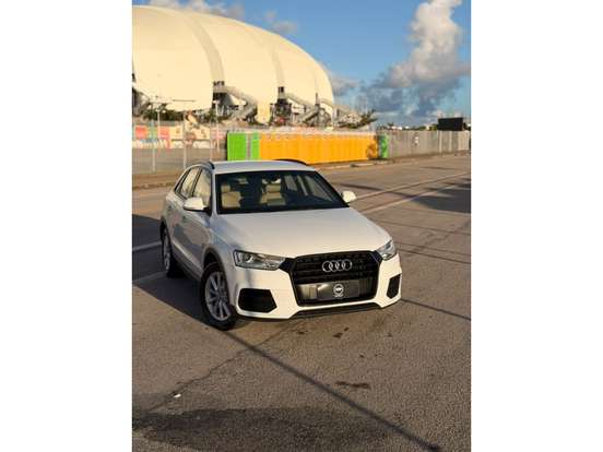 AUDI-Q3-2015