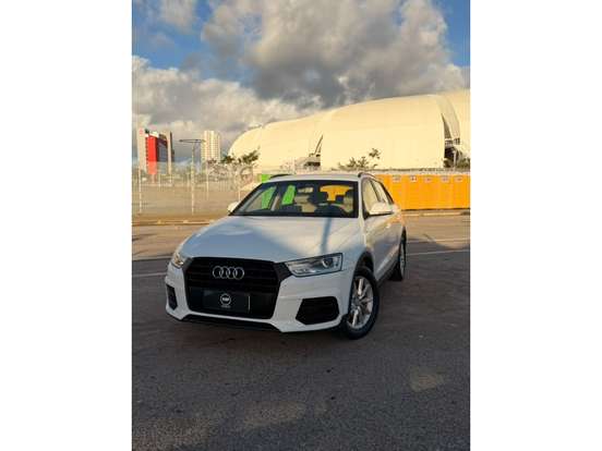 AUDI-Q3-2015
