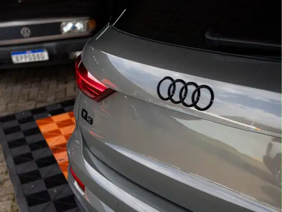 AUDI-Q3-2.0 40 TFSI GASOLINA PERFORMANCE BLACK PLUS QUATTRO TIPTRONIC AUDI-Q3-2024