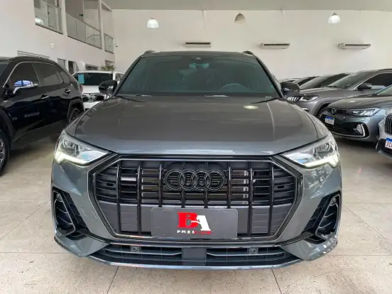 AUDI-Q3-2024