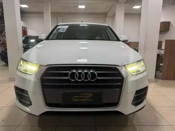AUDI Q3 2.0 TFSI AMBITION QUATTRO 4P GASOLINA S TRONIC
