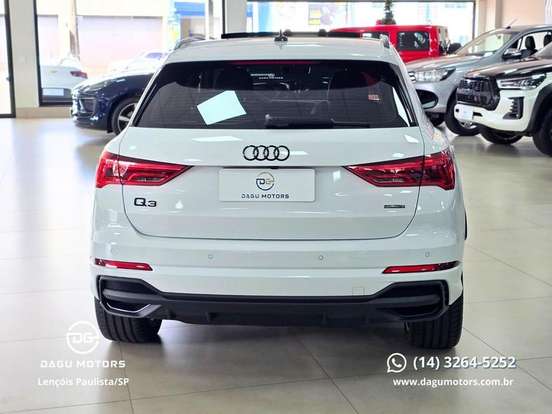 AUDI-Q3-2.0 40 TFSI GASOLINA PERFORMANCE BLACK PLUS QUATTRO TIPTRONIC AUDI-Q3-2024