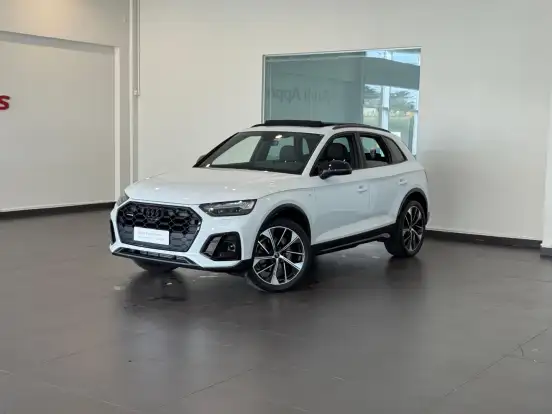AUDI-Q5-2.0 45 TFSI GASOLINA S LINE BLACK QUATTRO S TRONIC AUDI-Q5-2024