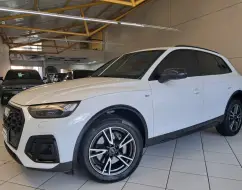 AUDI Q5 2.0 55 TFSIE PHEV PERFORMANCE BLACK QUATTRO S TRONIC AUDI Q5 2.0 55 TFSIE PHEV PERFORMANCE BLACK QUATTRO S TRONIC