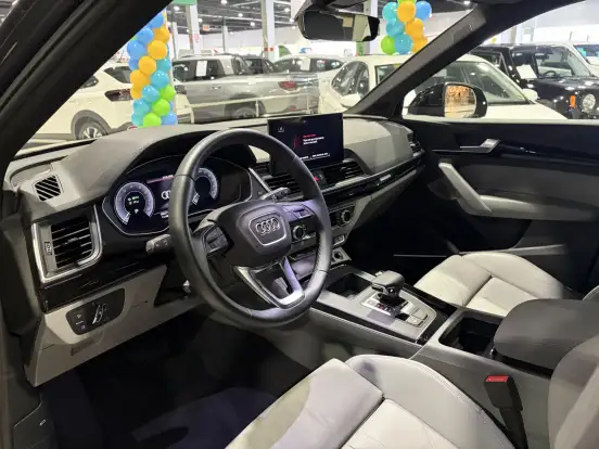 AUDI-Q5-2024