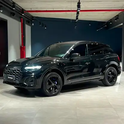 AUDI-Q5-2024