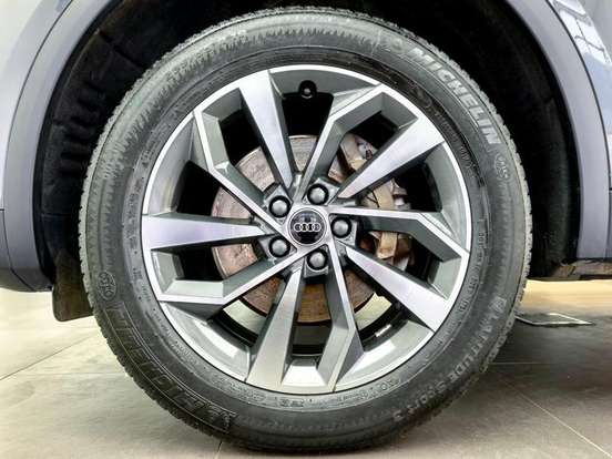 AUDI-Q5-2.0 45 TFSI GASOLINA PRESTIGE QUATTRO S TRONIC AUDI-Q5-2024