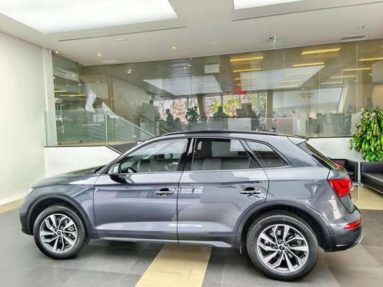 AUDI-Q5-2.0 45 TFSI GASOLINA PRESTIGE QUATTRO S TRONIC AUDI-Q5-2024