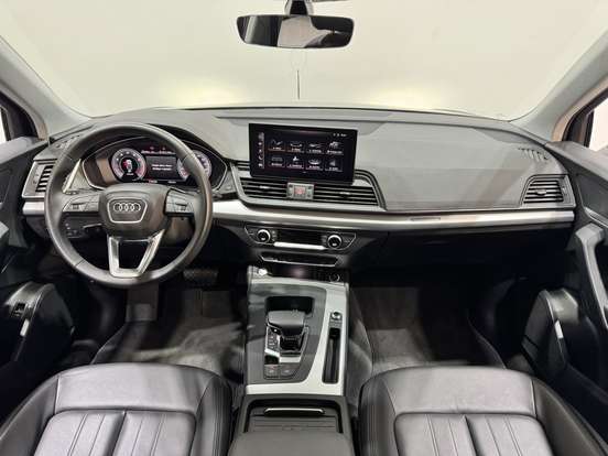 AUDI-Q5-2024