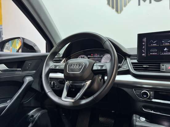 AUDI-Q5-2024