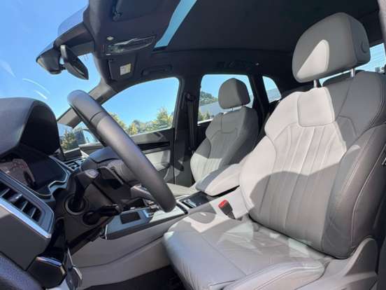 AUDI-Q5-2023