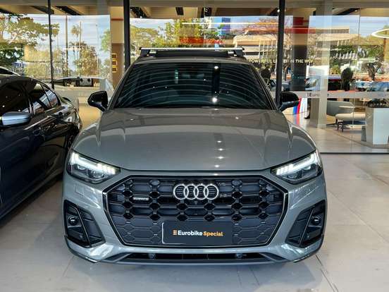 AUDI-Q5-2023