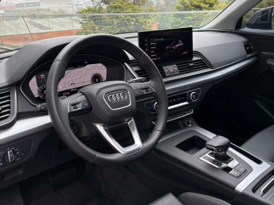 AUDI-Q5-2024
