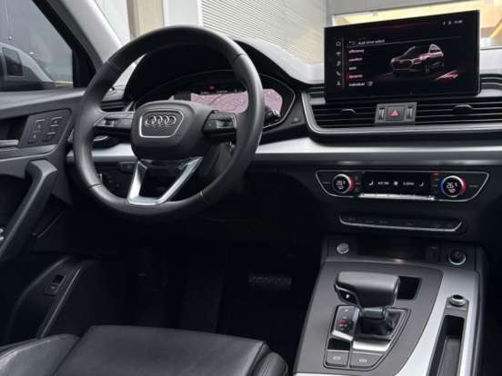 AUDI-Q5-2024