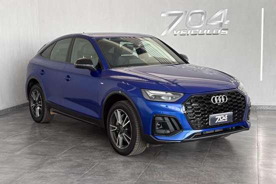 AUDI-Q5-2022