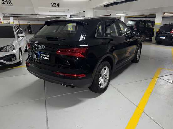 AUDI-Q5-2.0 TFSI GASOLINA SECURITY S TRONIC AUDI-Q5-2019