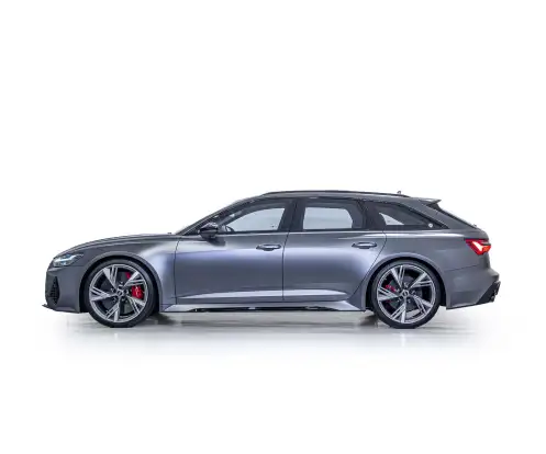 AUDI-RS6-2020