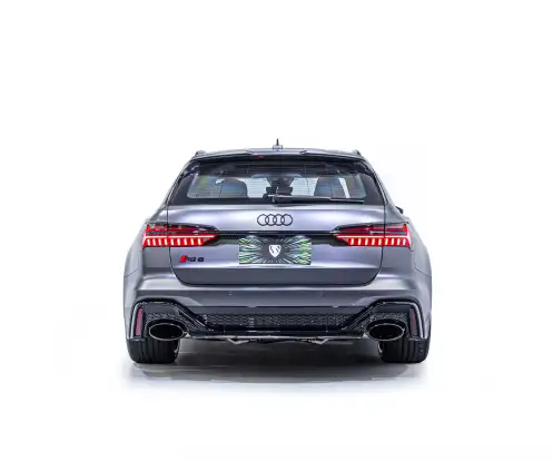 AUDI-RS6-2020