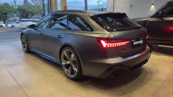 AUDI-RS6-2024