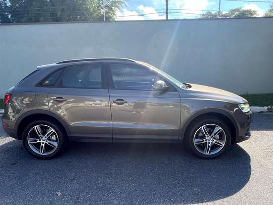 AUDI-Q3-2016
