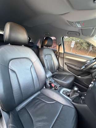 AUDI-Q3-2015