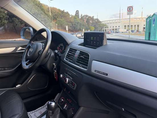 AUDI-Q3-2.0 TFSI AMBIENTE QUATTRO 4P GASOLINA S TRONIC AUDI-Q3-2015