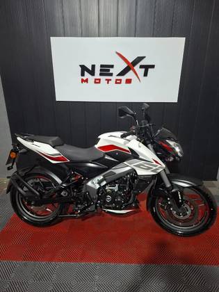 BAJAJ DOMINAR 200 