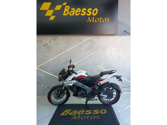 BAJAJ DOMINAR NS160 