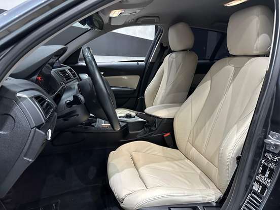 BMW-120i-2015