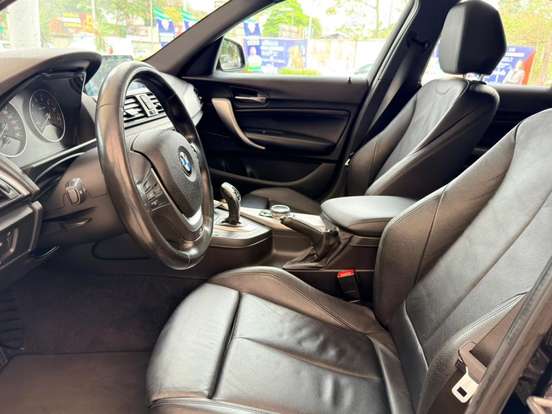BMW-125i-2013