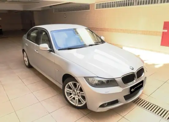 BMW-318i-2.0 SEDAN 16V GASOLINA 4P AUTOMÁTICO BMW-318i-2011