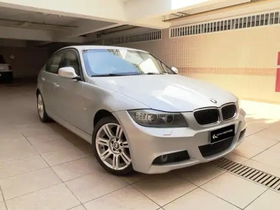 BMW-318i-2.0 SEDAN 16V GASOLINA 4P AUTOMÁTICO BMW-318i-2011