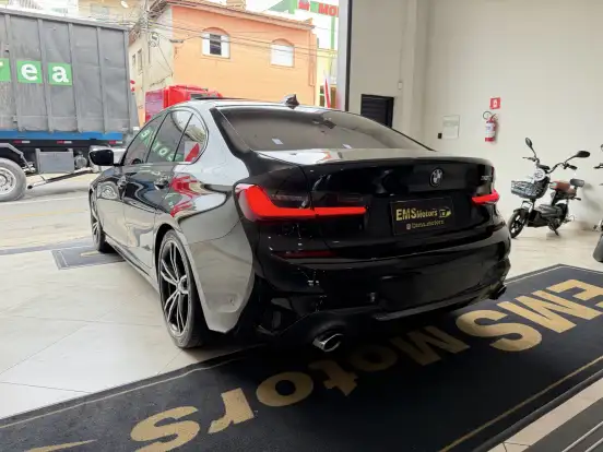 BMW-320i-2.0 16V TURBO FLEX M SPORT AUTOMÁTICO BMW-320i-2021