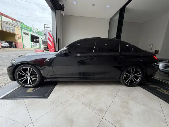 BMW-320i-2.0 16V TURBO FLEX M SPORT AUTOMÁTICO BMW-320i-2021