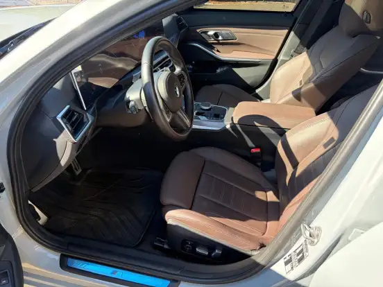 BMW-320i-2.0 16V TURBO FLEX M SPORT AUTOMÁTICO BMW-320i-2023