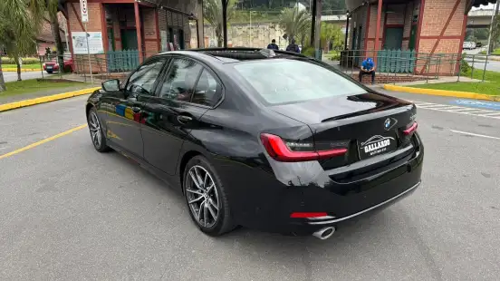 BMW-320i-2024