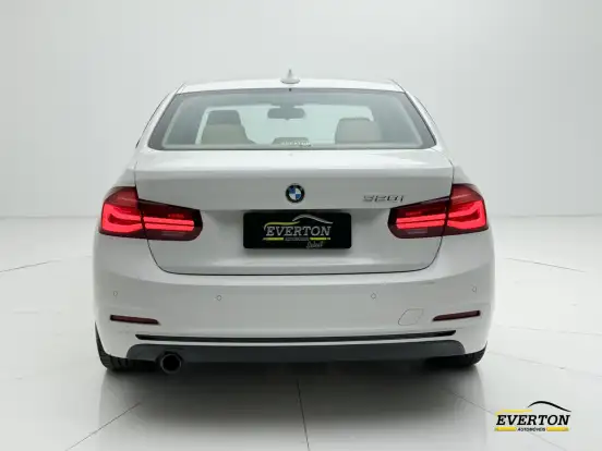 BMW-320i-2.0 SPORT 16V TURBO ACTIVE FLEX 4P AUTOMÁTICO BMW-320i-2018
