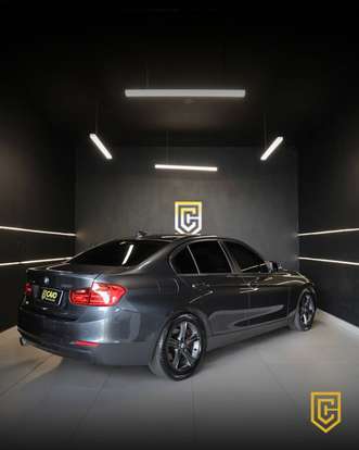 BMW-320i-2014