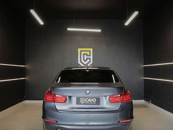 BMW-320i-2.0 16V TURBO ACTIVE FLEX 4P AUTOMÁTICO BMW-320i-2014